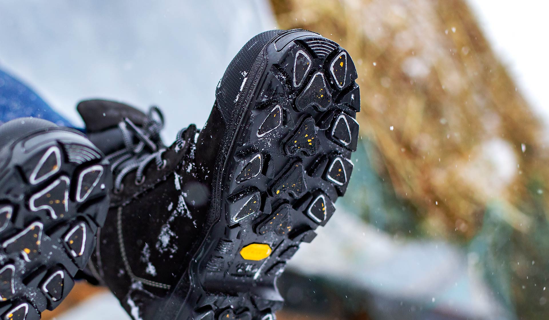 Vibram Arctic Grip Sole Review, No-Slip Boots 'Stick' To Ice